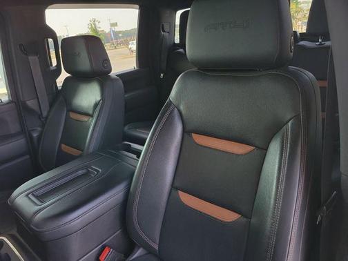 2021 GMC Sierra 2500 AT4
