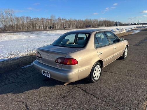 2001 Toyota Corolla LE