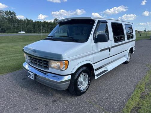 1994 Ford E150 Base