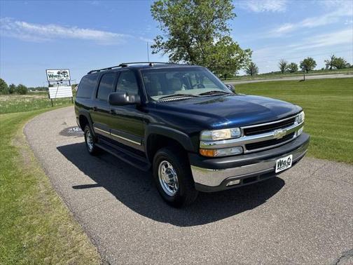 2004 Chevrolet Suburban 2500 LT
