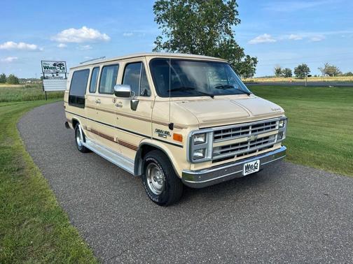 Used chevy fashion van