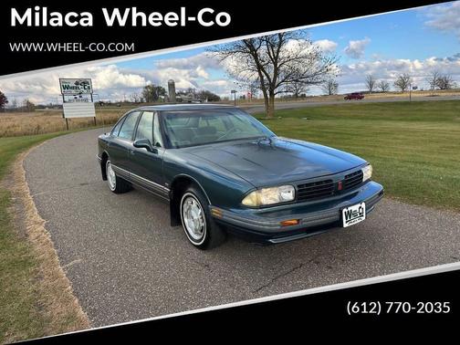 1995 Oldsmobile Eighty-Eight Base 4dr Sedan