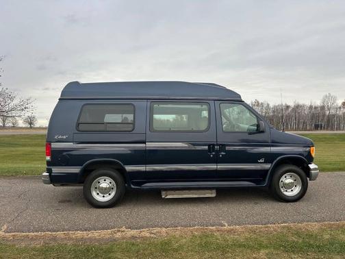 2001 Ford E250 Cargo