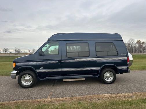 2001 Ford E250 Cargo