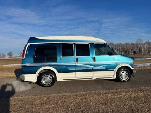 1996 Chevrolet Express 1500 G1500 2dr Cargo