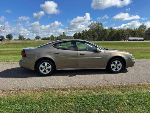 2006 Pontiac Grand Prix Base