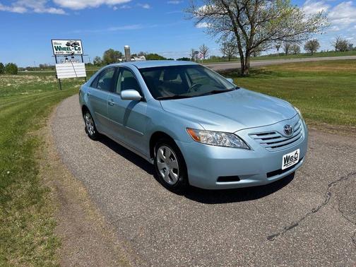 Blue Ribbon Metallic 2007 Toyota Camry LE V6