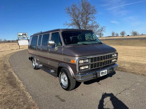 1994 Chevrolet Van G20 2dr Cargo