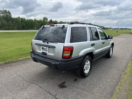 2004 Jeep Grand Cherokee Laredo
