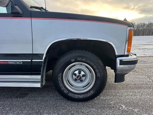 1991 GMC 1500 SLE 2dr C1500 Standard Cab LB
