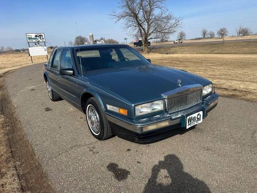 1986 Cadillac Seville Base
