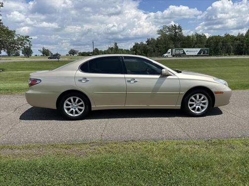 2004 Lexus ES 330 Base