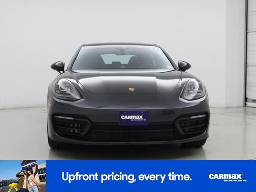 2021 Porsche Panamera 