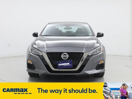 2021 Nissan Altima SR