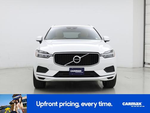 2020 Volvo XC60 T5 Momentum