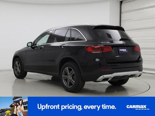 Black 2021 Mercedes-Benz GLC 300