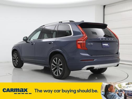 2019 Volvo XC90 T6 Momentum