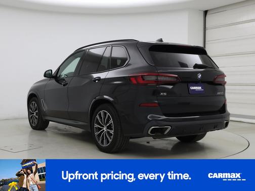 Black 2021 BMW X5 M50i