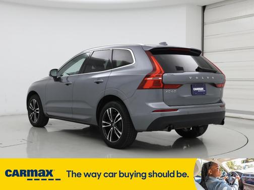 2021 Volvo XC60 T5 Momentum