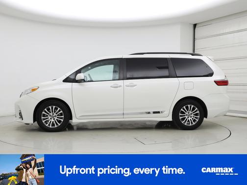 2020 Toyota Sienna XLE Premium