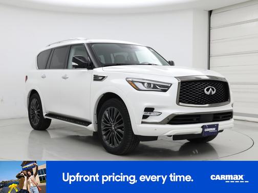 2022 INFINITI QX80 Premium Select