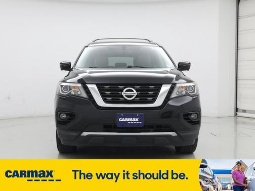 2018 Nissan Pathfinder SL