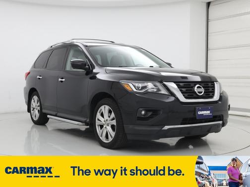 2018 Nissan Pathfinder SL