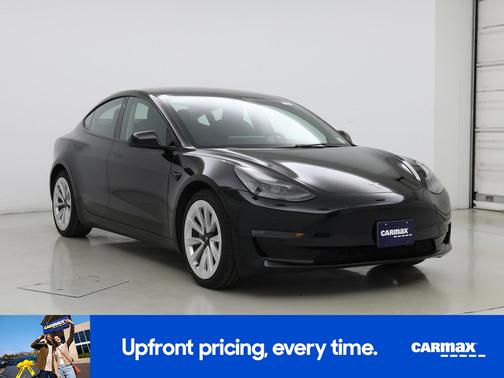 Black 2023 Tesla Model 3