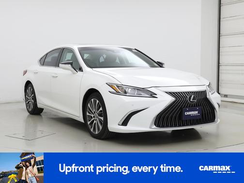 White 2019 Lexus ES 350
