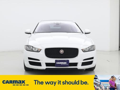 2018 Jaguar XE Premium
