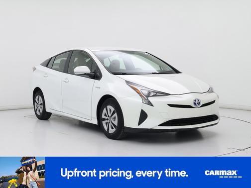 White 2016 Toyota Prius Three