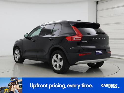 2019 Volvo XC40 T5 Momentum