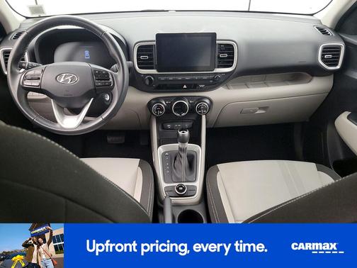 2023 Hyundai VENUE SEL