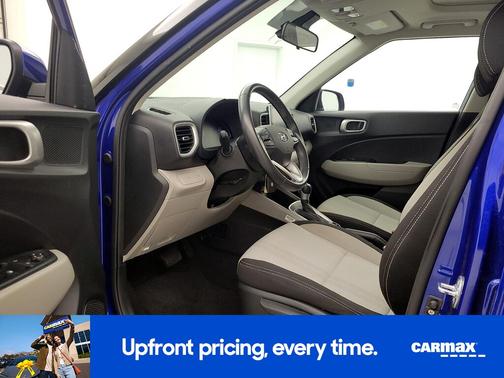 2023 Hyundai VENUE SEL