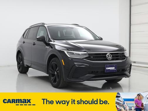 2023 Volkswagen Tiguan SE R-Line Black