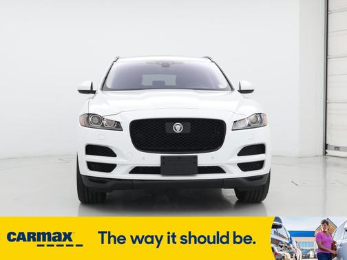 2019 Jaguar F-PACE 25t Premium
