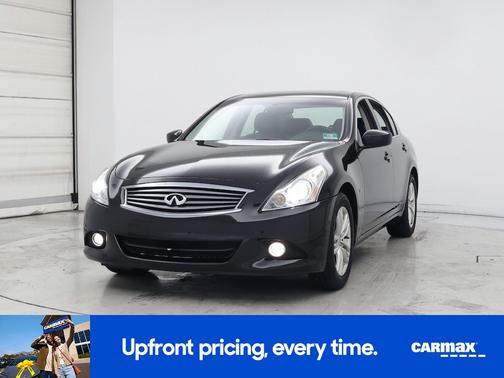 2015 INFINITI Q40 