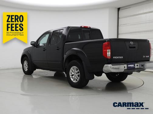 Black 2019 Nissan Frontier SV