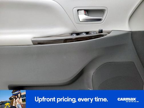 2019 Toyota Sienna XLE