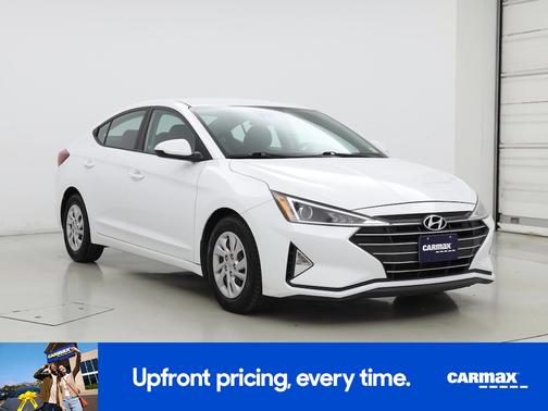 White 2020 Hyundai ELANTRA SE