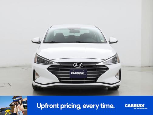 White 2020 Hyundai ELANTRA SE