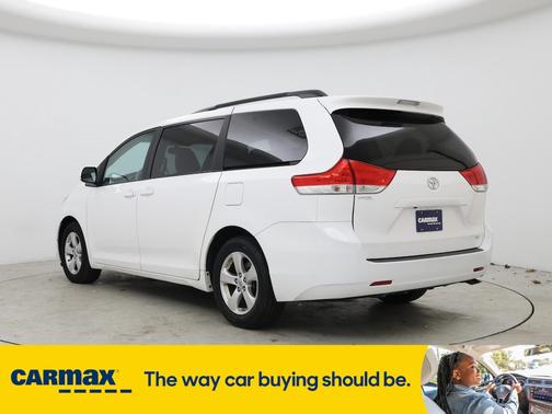 2013 Toyota Sienna LE