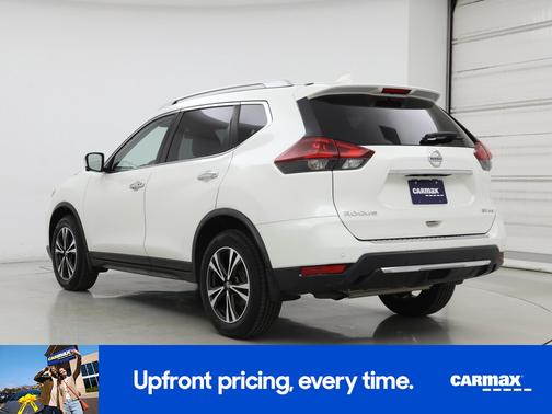White 2020 Nissan Rogue SV