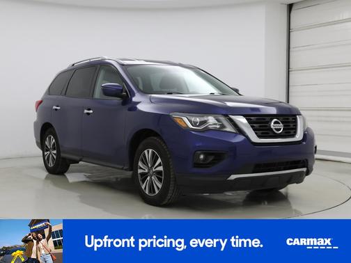 2018 Nissan Pathfinder SV