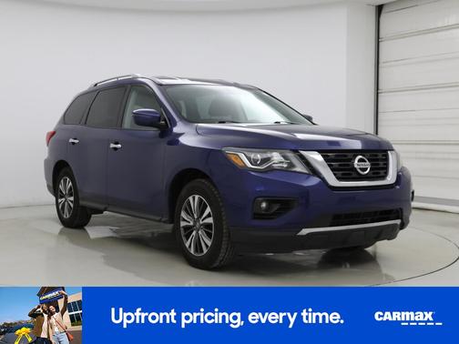 2018 Nissan Pathfinder SV