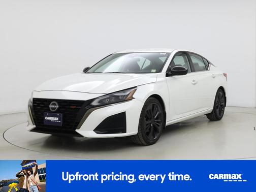 2023 Nissan Altima SR