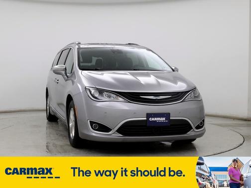 2018 Chrysler Pacifica Hybrid Limited