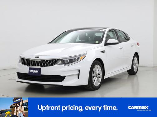 White 2016 Kia Optima EX