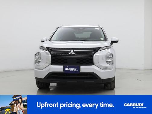 2022 Mitsubishi Outlander ES