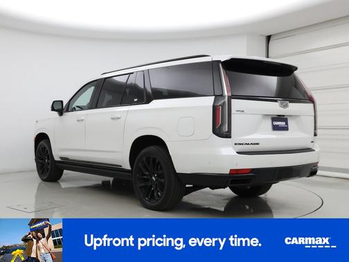 2022 Cadillac Escalade Sport